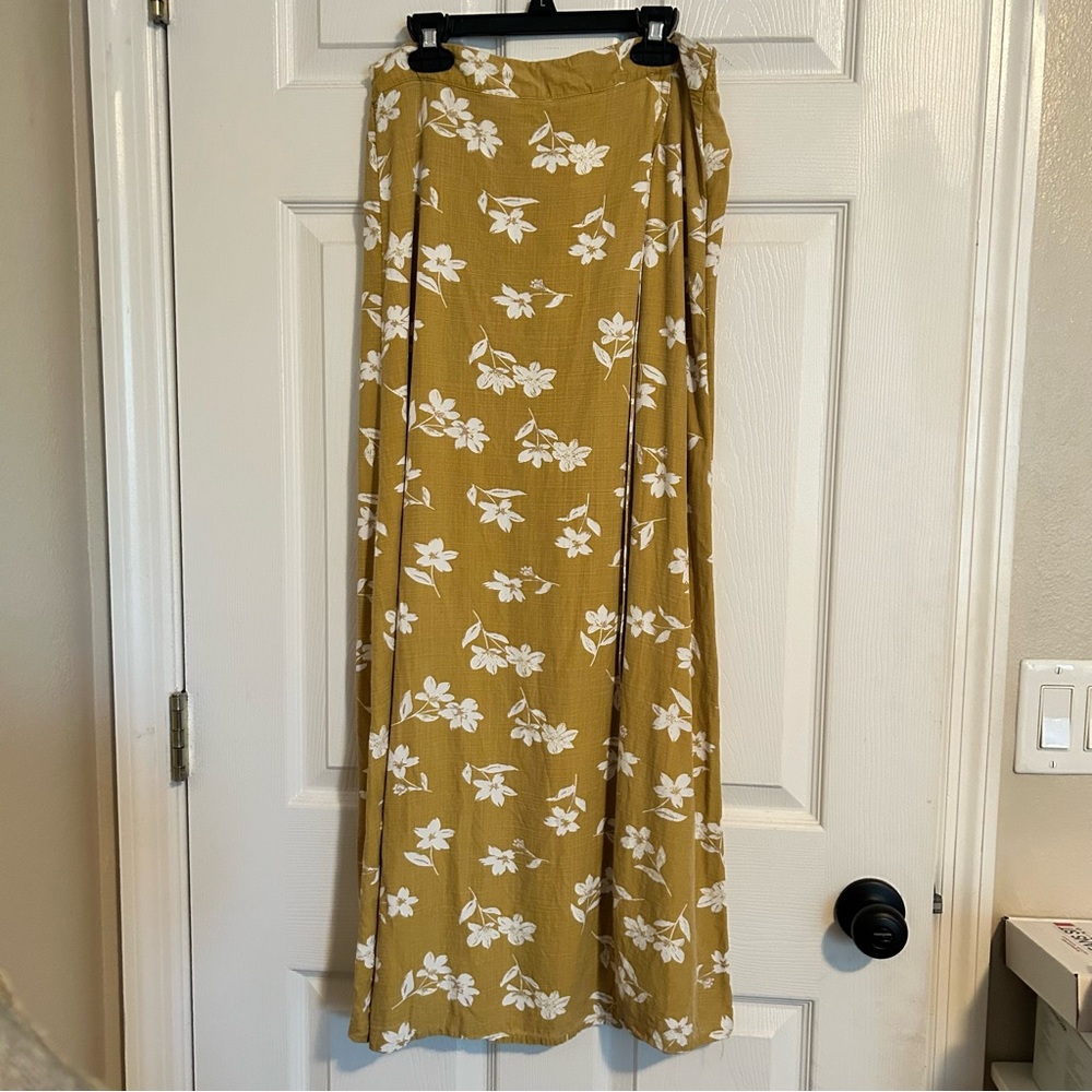 Billabong Maxi Skirt